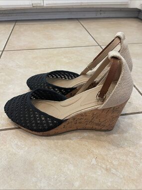 Apt. 9 Women’s Black and Beige Cork Wedge Heels - Ankle-Strap Pumps
Worn once